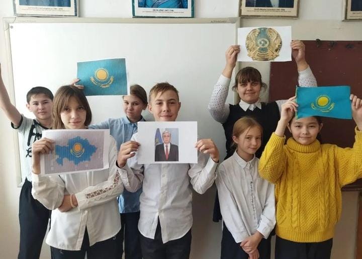 В предверии праздника Дня Независимости Казахстана информационный час